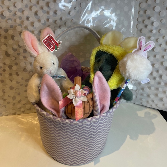 Bunny Basket 🐰🧸Stuffie Bundle🧺 - Picture 1 of 13